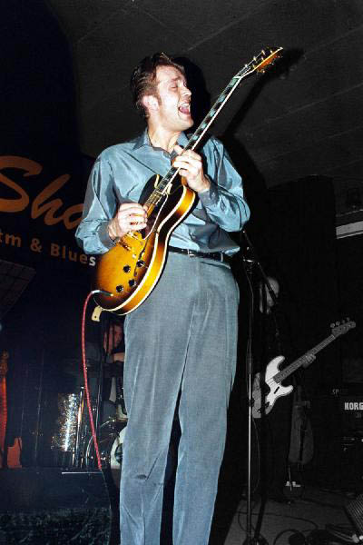 15.mike_andersen